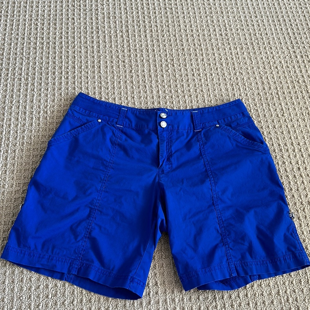Pre owned blue shorts size 8 INC Macys